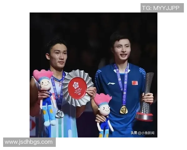 深圳羽毛球队的蜕变之路如何在世锦赛中展现新风貌与实力