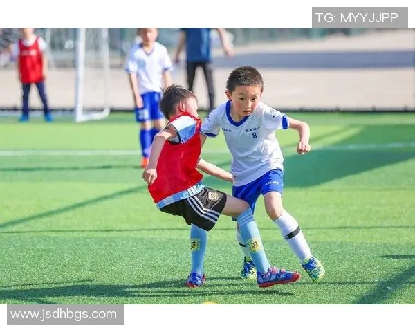 与足球明星面对面交流的奇妙体验与心灵碰撞