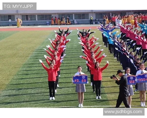 南京网球队的反击革新之路:重塑战术与团队精神的全新探索 南京网球队的反击革新之路:重塑战术与团队精神的全新探索