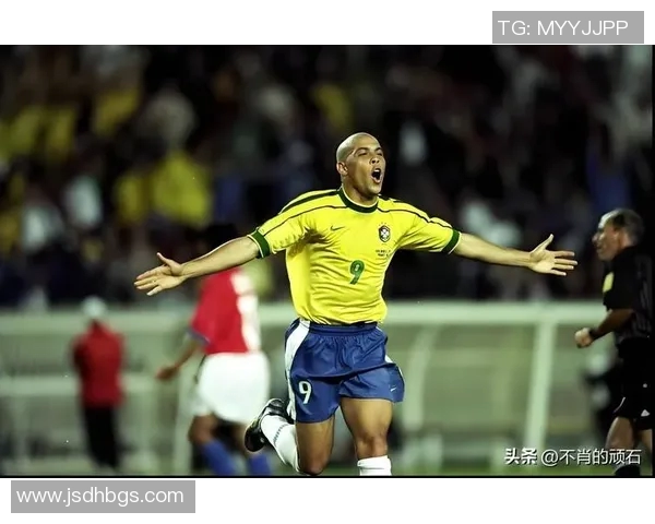 四号退役足球明星的辉煌历程与未来发展展望