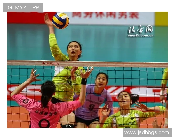 杨强专访：从排球新星到传奇教练的奋斗与回忆之旅