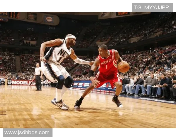 杭州篮球队战术解析：如何在比赛中提升团队协作与进攻效率