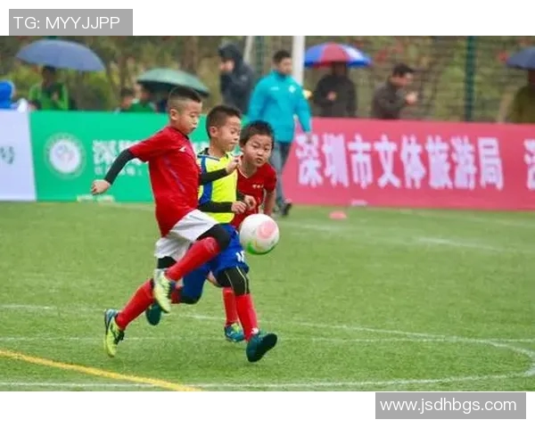 深圳足球队在城市联赛中的比赛经验与表现分析